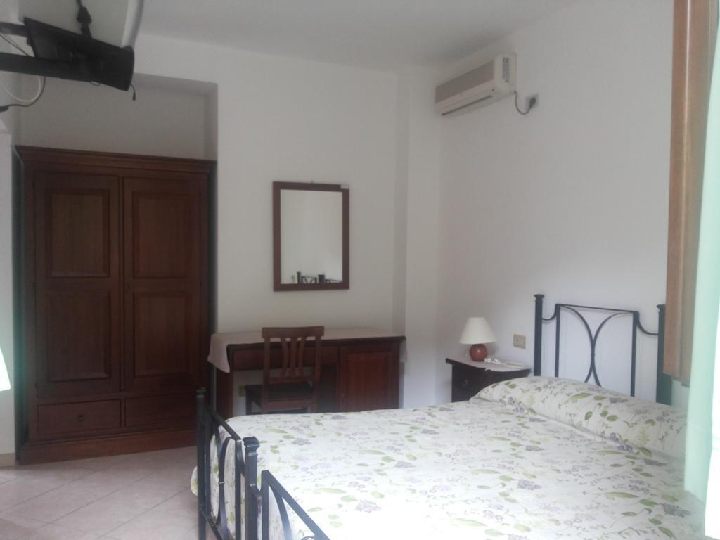 פוליקה Agriturismo La Mancosa חדר תמונה